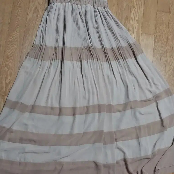 [BUNJANG] Ozsseecon Long Dress Beige Brown / 오즈세컨 롱 원피스 44 55
