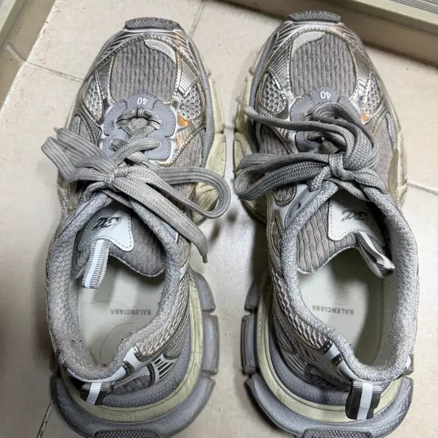 [BUNJANG] Balenciaga 3XL Sneakers Eggshell / 발렌시아가 3xl 에그쉘 40