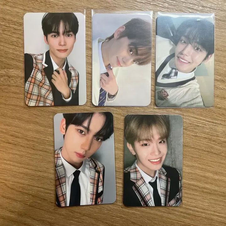 [BUNJANG] ZB1 School Looks Bundle Set Photocard / 제베원 스쿨룩스 포토카드 일괄 판매