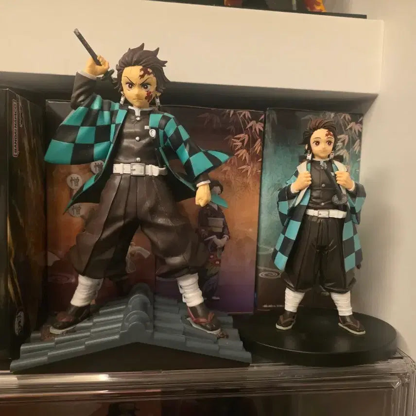 [BUNJANG] Demon Slayer Tanjiro Kamado Figure Set (2 Types) / 귀멸의 칼날 탄지로 피규어 2종