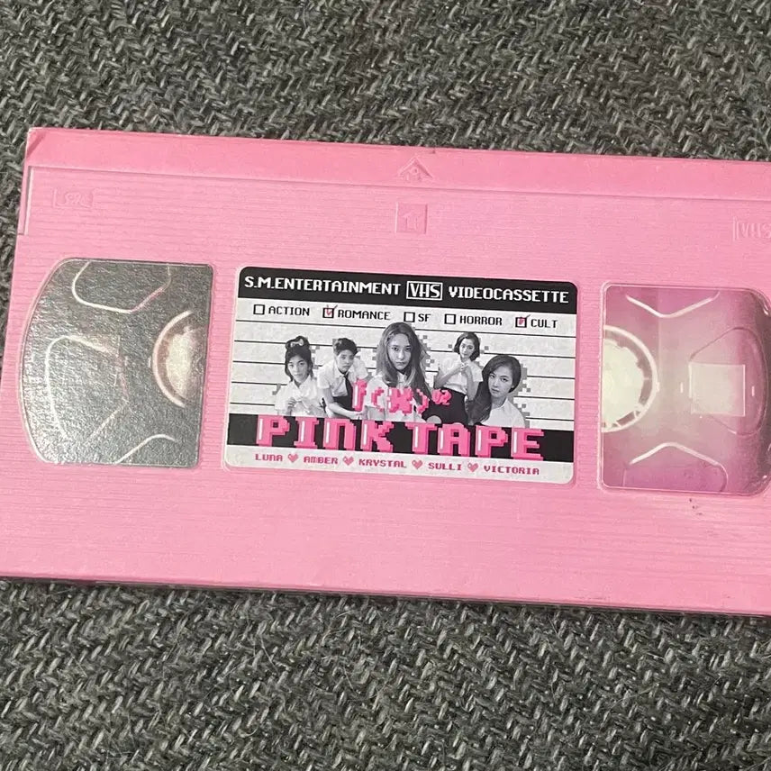 [BUNJANG] f(x) Pink Tape Album / f(x) 에프엑스 핑크 테이프 팝니다. fx pink tape