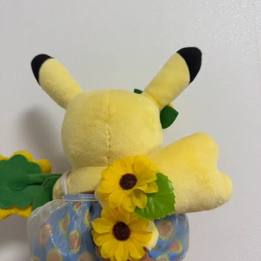 [BUNJANG] Pikachu Summer Life Plush Toy / 피카츄 썸머라이프 인형 정품