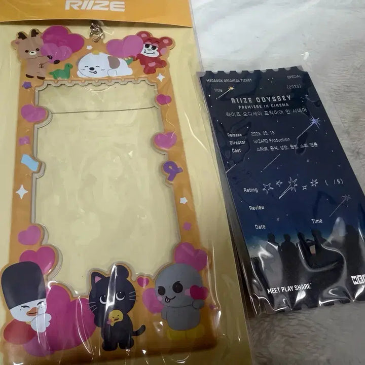 [BUNJANG] RIIZE Megabox Odyssey Premier Cinema Ticket Holder &amp; Ticket (Sealed) / 라이즈 메가박스 오디세이 프리미어 시네마 티켓 홀더&amp;티켓