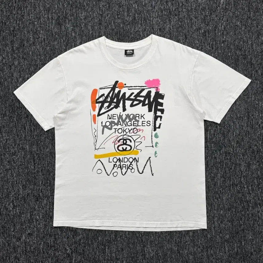[BUNJANG] Stussy World Tour White T-Shirt / 스투시 월드투어 화이트 반팔