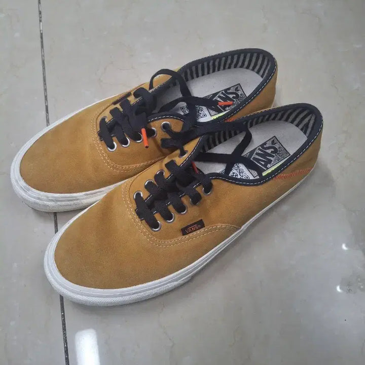 [BUNJANG] Vans Authentic Growth Garden Sunflower / 반스 어센틱 그로쓰 가든 선플라워
