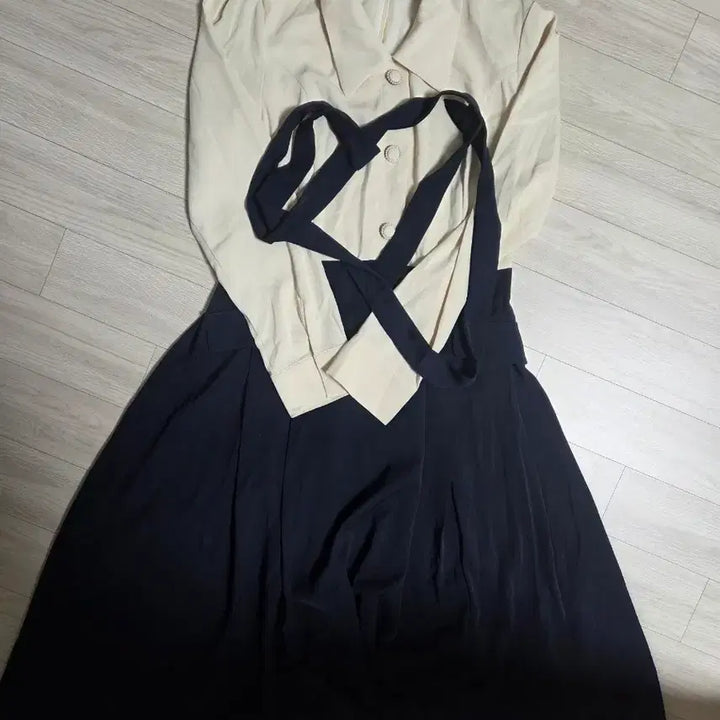 [BUNJANG] Jigott Ribbon Tie Dress / 무료택배) JJ 지고트 리본타이 원피스 66