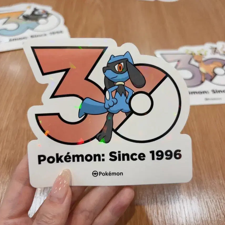 [BUNJANG] Lior Pokémon 30th Anniversary Hologram Sticker / 리오르 포켓몬 30주년 스티커