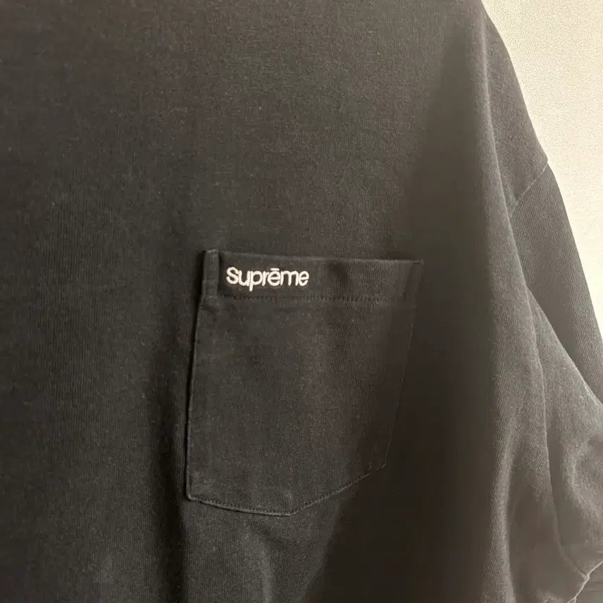 [BUNJANG] Supreme Embroidered Logo T-Shirt XL Black / (정품) 슈프림 반팔 XL