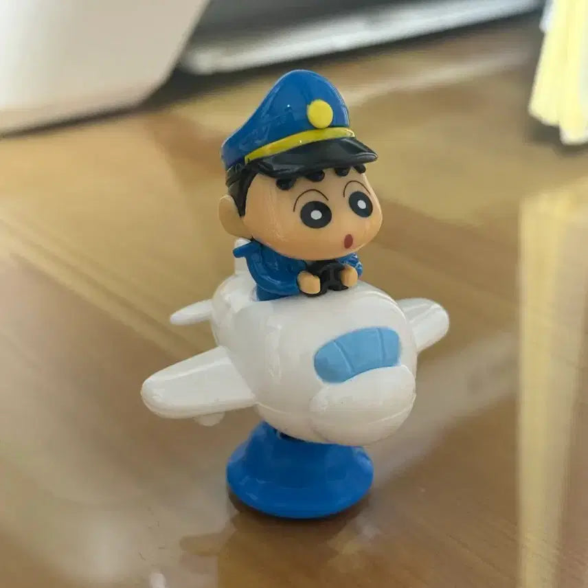 [BUNJANG] Crayon Shin-chan Airplane Figure / 짱구 피규어 가챠