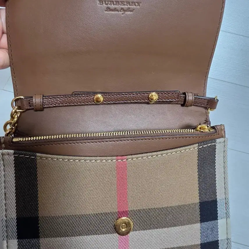 [BUNJANG] Burberry New Hampshire WOC / [마지막 인하]버버리 뉴햄프셔 WOC