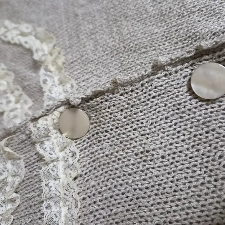 [BUNJANG] Vintage Lace Collar Short Sleeve Knit Cardigan / 빈티지 레이스 카라 반팔 니트 가디건