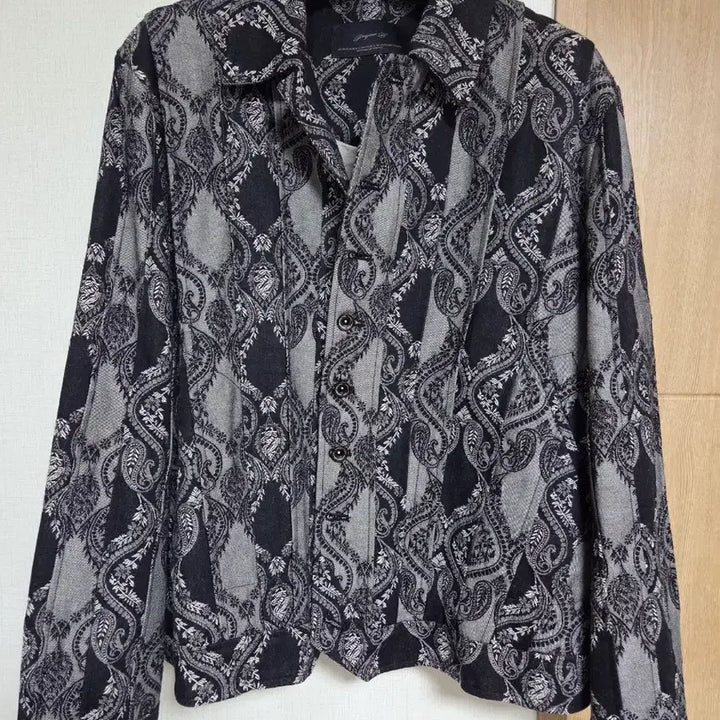 [BUNJANG] Professor-i Paisley Pleated Jacket Size 46 / 프로페서이 페이즐리 플리츠 자켓 46사이즈