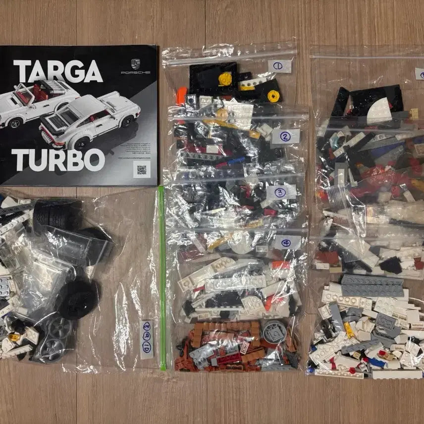 [BUNJANG] LEGO 10295 Porsche 911 Turbo / Targa 2-in-1 Set / 레고 10295 포르쉐 911