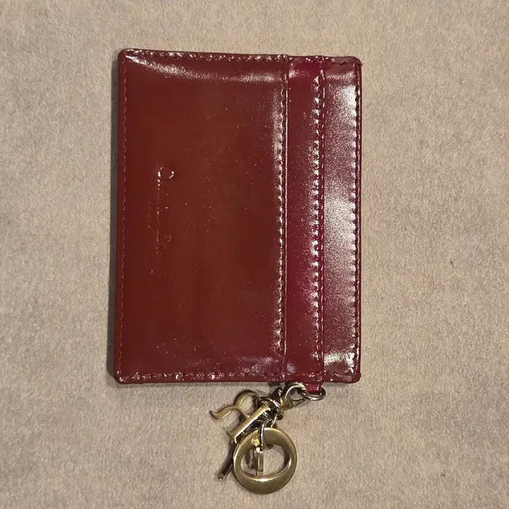 [BUNJANG] Dior Lady Dior Card Holder Red Patent Gold Charm / 정품 / 디올 레이디 디올 카드 홀더 (레드 페이턴트/금장)
