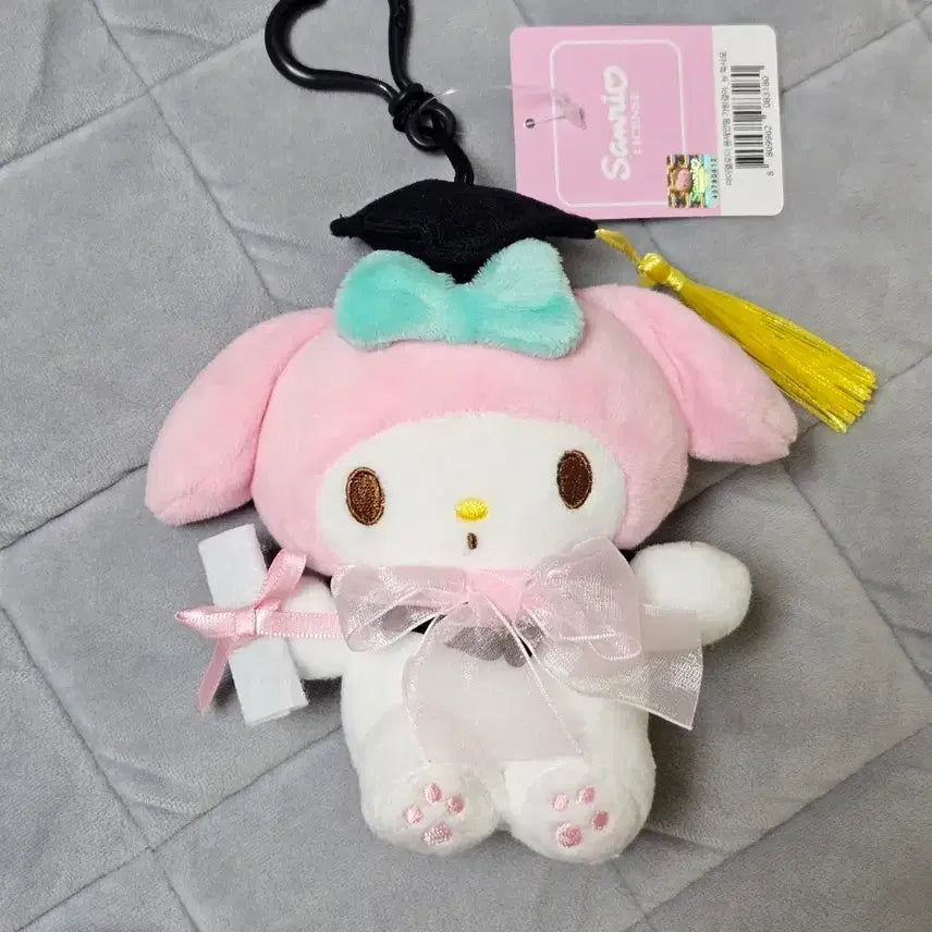 [BUNJANG] Sanrio My Melody Graduation Cap Plush Keyring / (새상품) 산리오 마이멜로디 학사모 인형 키링