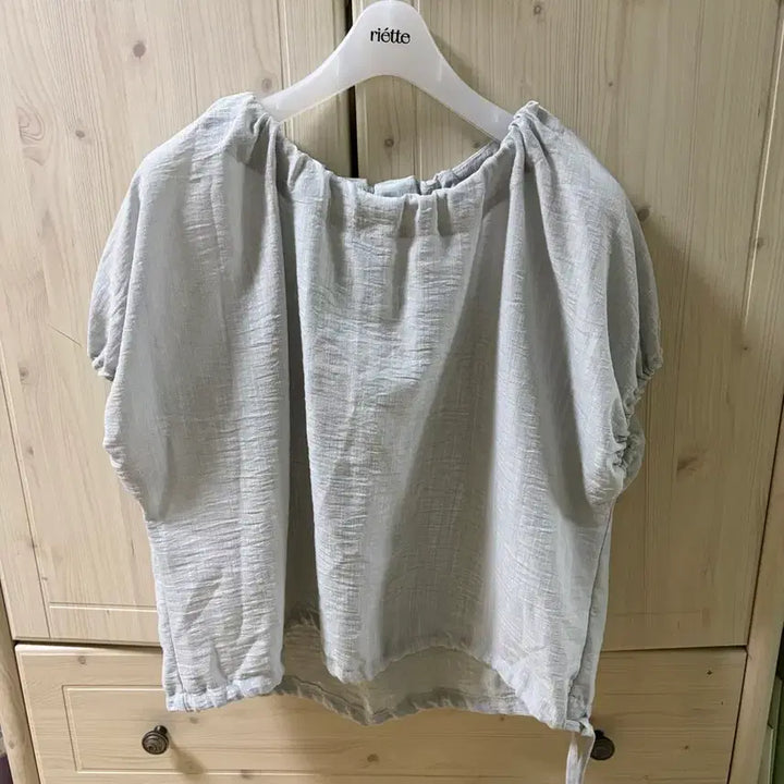 [BUNJANG] Smocked Puff String Blouse / 셔링 퍼프 스트링 블라우스