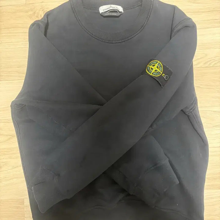[BUNJANG] Stone Island Sweatshirt &amp; Gucci Snake Cardholder / 스톤아일랜드 맨투맨 카드지갑 교신 아니면 판매