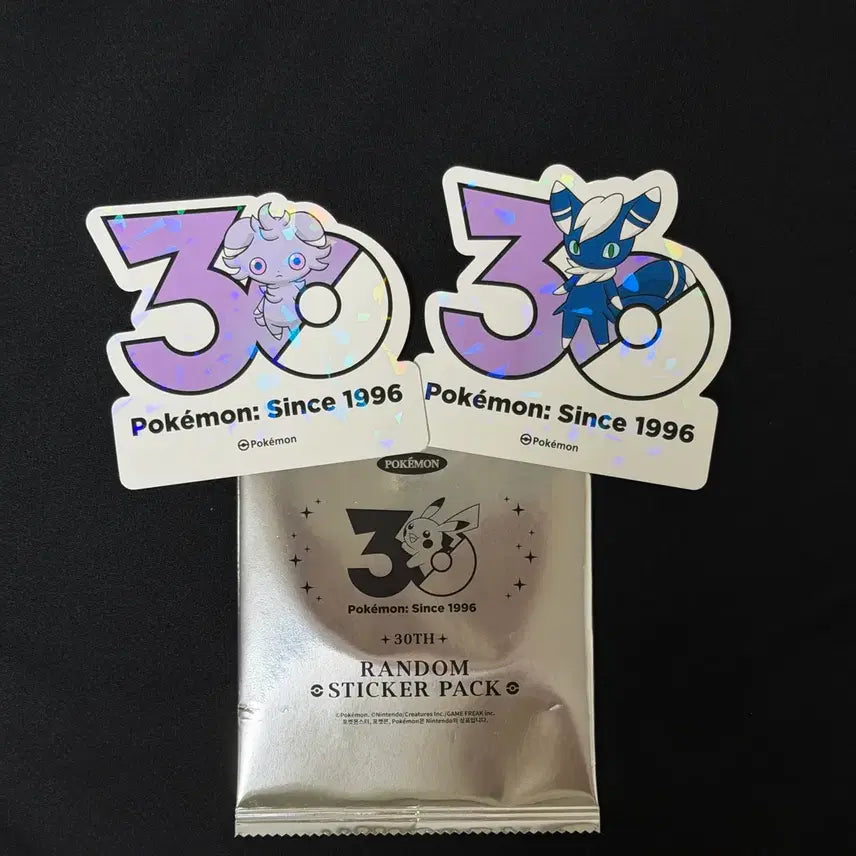 [BUNJANG] Pokemon 30th Anniversary Pop-up Store Nyasper Nyonic Limited Edition Logo Sticker Set / 냐스퍼 냐오닉스 한정판 포켓몬 30주년 팝업 로고스티커 스티커