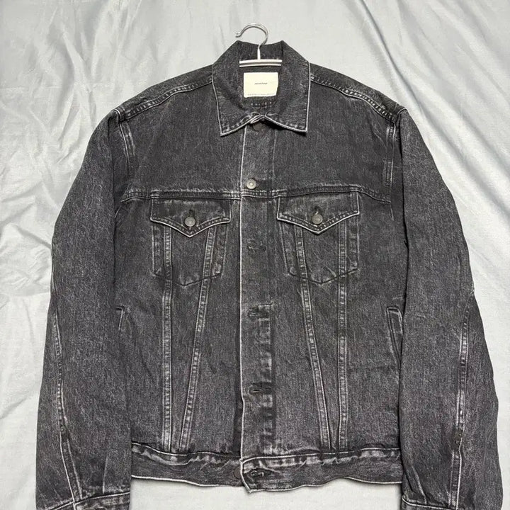 [BUNJANG] INDELOW Black Denim Trucker Jacket / 인더로우 블랙 데님 트러커 자켓 3