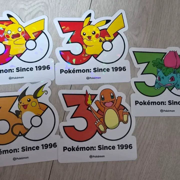 [BUNJANG] Pokemon 30th Anniversary Stickers Pikachu, Raichu, Charmander, Bulbasaur Starting Set (5 Types) / 포켓몬 30주년 스티커 피카츄 2종 라이츄 파이리 이상해풀 스타팅세트