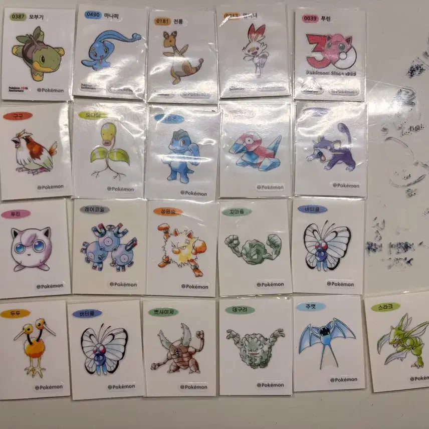 [BUNJANG] Pokemon 30th Anniversary Stickers / 포켓몬 아트워크 띠부씰 신상 팝니다