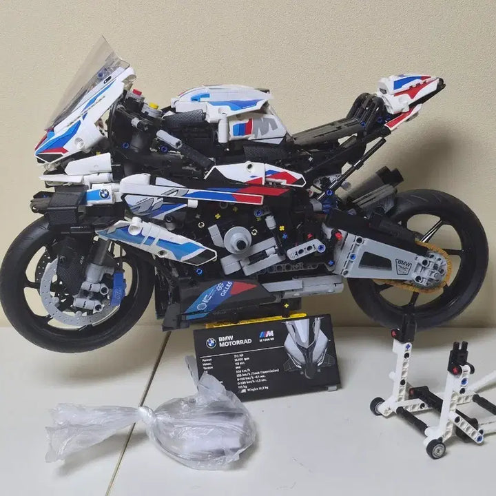 [BUNJANG] LEGO 42130 BMW M1000RR Genuine Set / 레고 정품 42130 BMW M1000RR S급 조립품 판매합니다