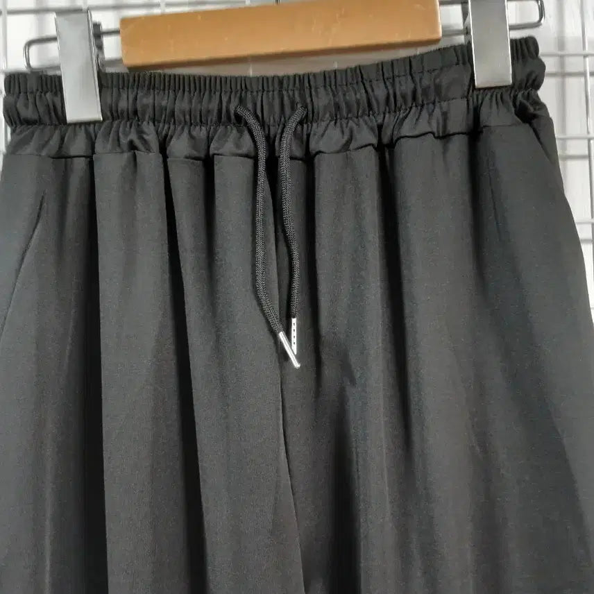 [BUNJANG] Black Spandex Training Pants with Waist Banding / 검정색 스판 허리 밴딩 트레이닝 팬츠  새옷