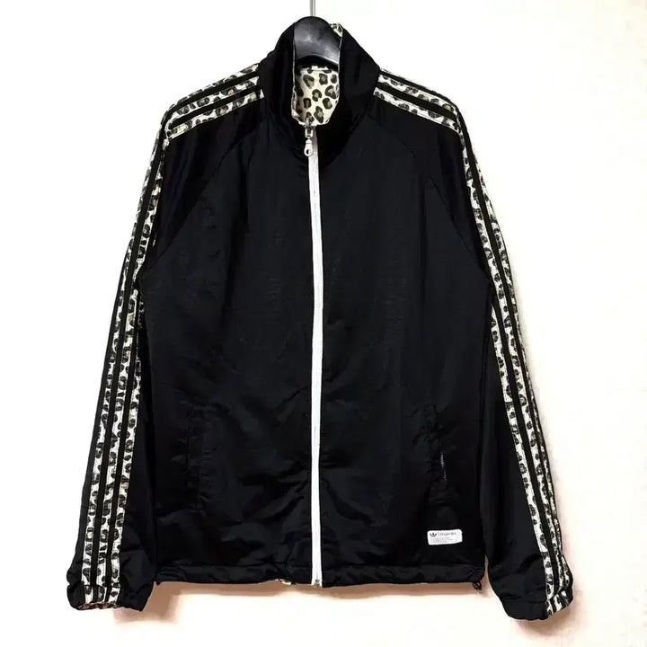 [BUNJANG] Adidas Leopard Reversible Windbreaker Jacket XL / [XL,105]아디다스 레오파드 삼선 바람막이 자켓 리버시블
