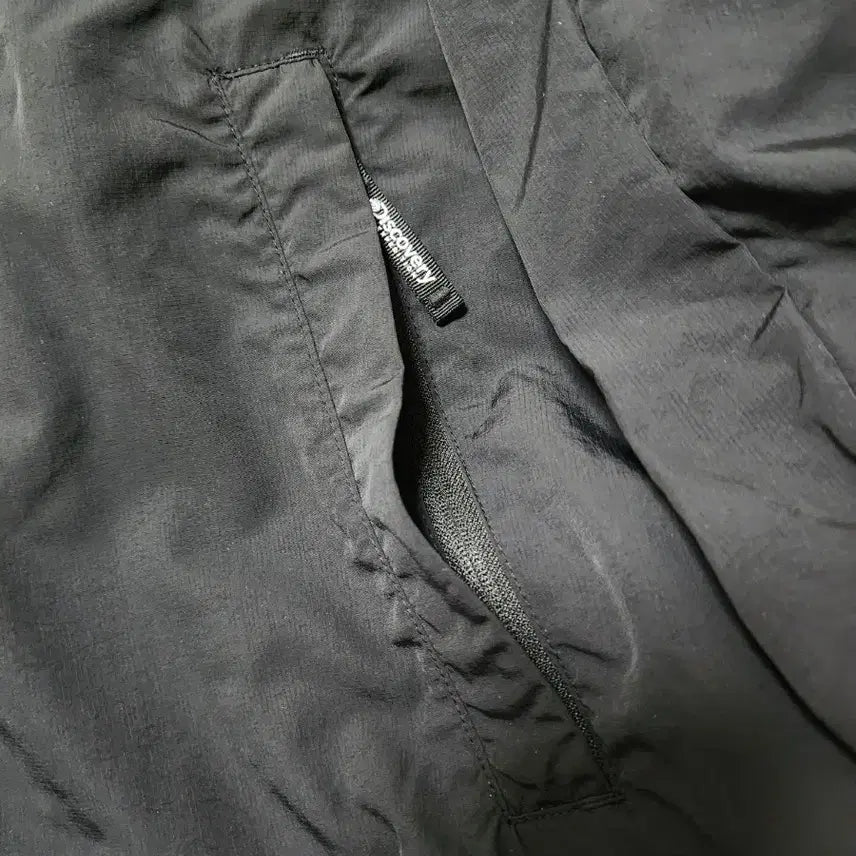 [BUNJANG] Discovery Expedition Anorak Size 100 / 디스커버리 아노락 100사이즈