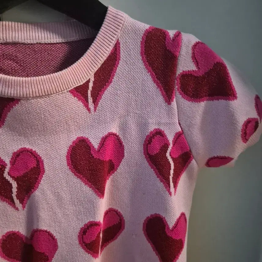 [BUNJANG] Pink Heart Knit Two-Piece Set / 핑크 하트 니트 상하세트 투피스