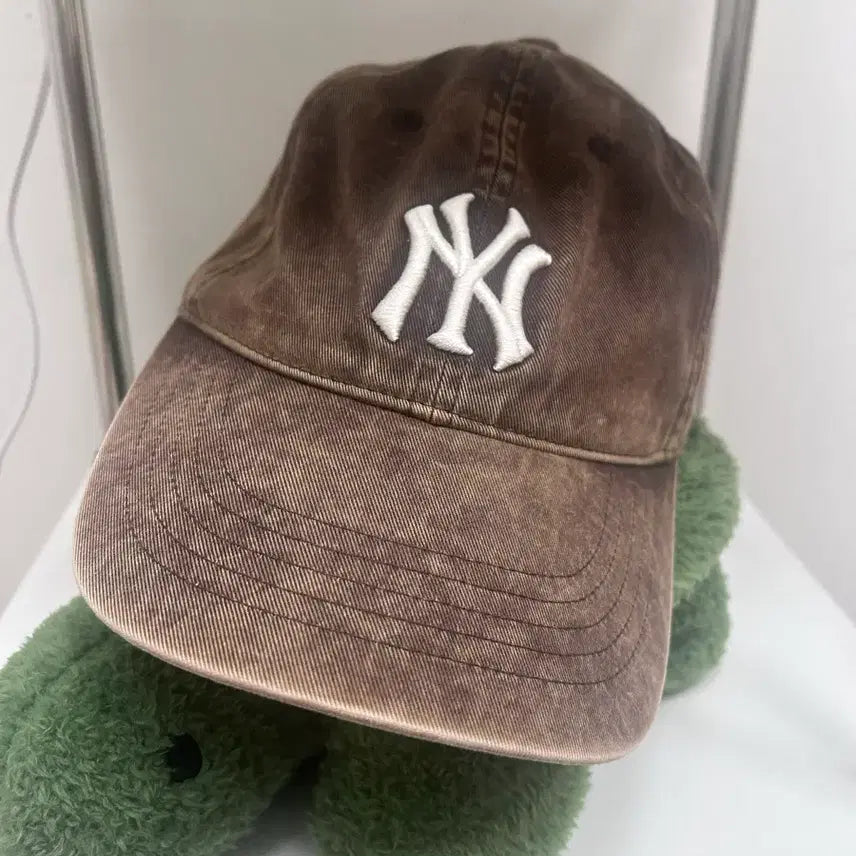 [BUNJANG] MLB Unstructured Heavy Washed Ball Cap Brown / MLB 헤비 워싱 언스트럭쳐 볼캡 브라운 새상품