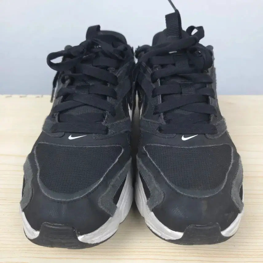 [BUNJANG] Nike Running Walking Fitness Shoes / 245 나이키 운동화 러닝화 워킹화 헬스화