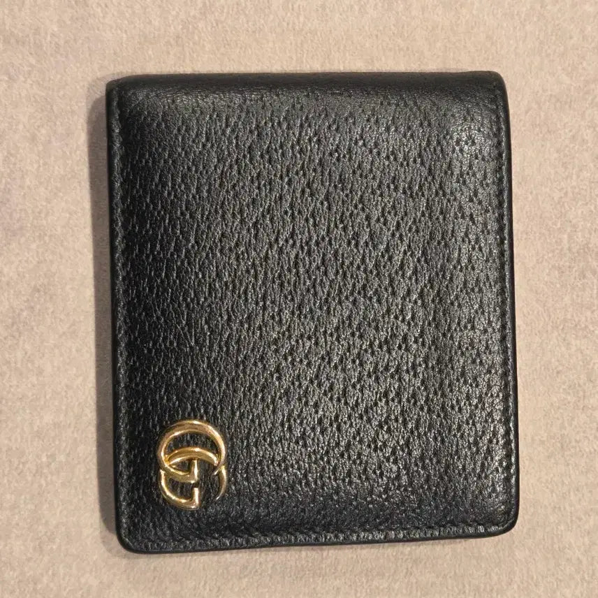 [BUNJANG] Gucci GG Marmont Leather Bifold Wallet Black Gold Hardware / [정품/풀박스] 구찌 GG 마몽 가죽 반지갑 (블랙 금장) 판매합니다