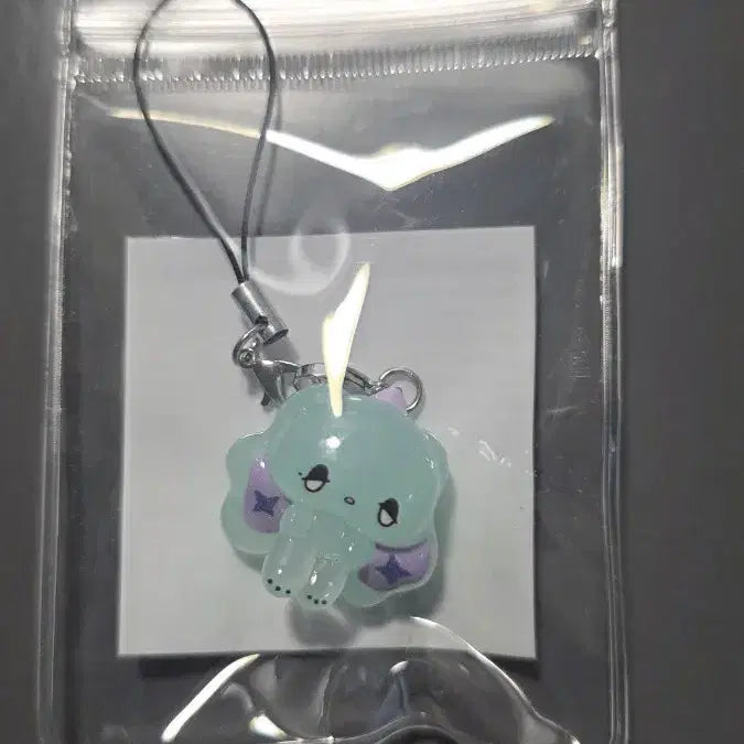 [BUNJANG] Xdinary Heroes Xmonz Ttoenn Mini Charm / 엑스디너리 히어로즈 엑몬즈 툐낸 미니 참 미개봉