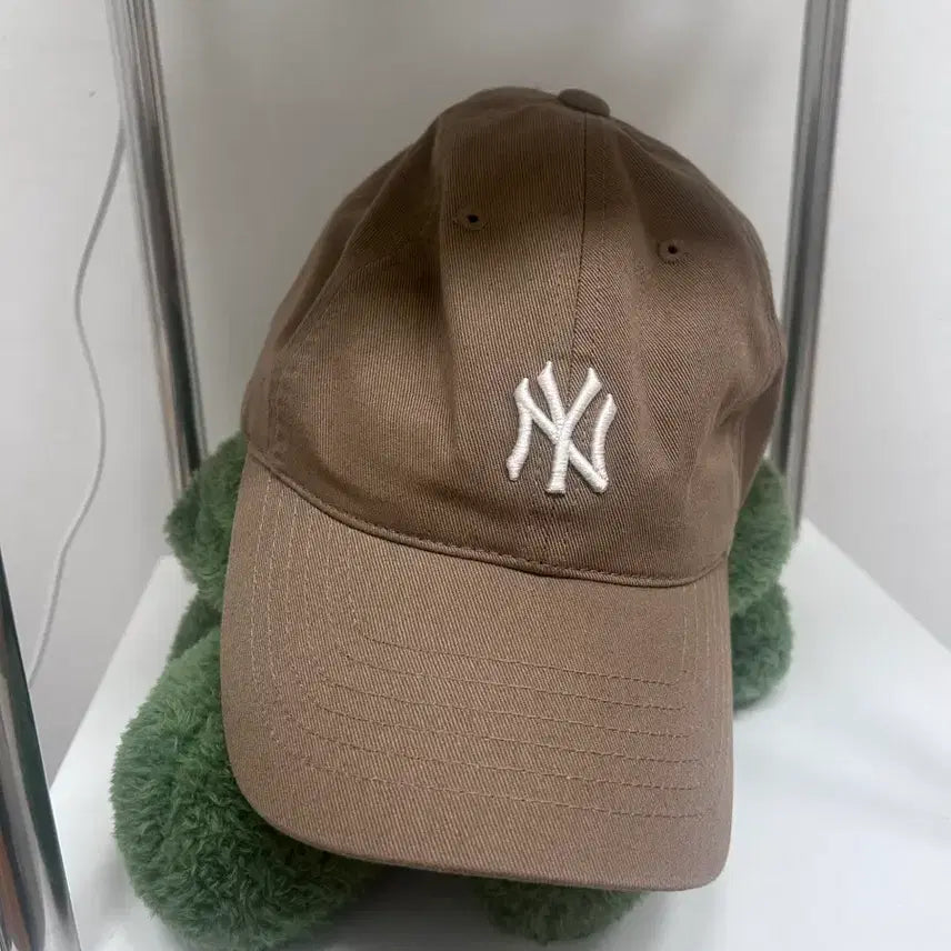 [BUNJANG] MLB Unstructured Rookie Ball Cap - Beige / MLB 루키 언스트럭쳐 볼캡 베이지