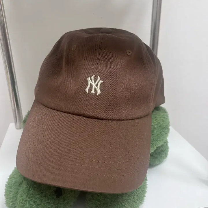 [BUNJANG] MLB New York Yankees Unstructured Ball Cap Nano Logo / MLB 나노 로고 언스트럭쳐 볼캡 뉴욕양키스