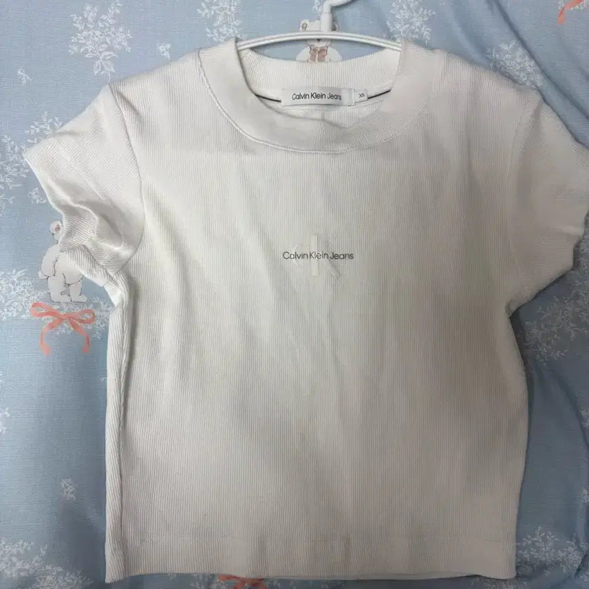 [BUNJANG] Calvin Klein Jeans CK Cropped T-Shirt / 캘빈클라인 ck크롭 반팔 티셔츠