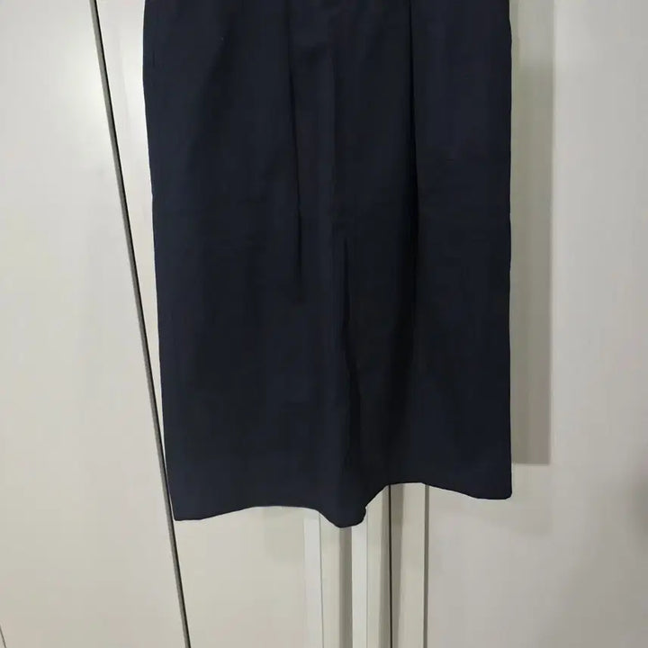 [BUNJANG] SPUSH Navy Pleated Midi Skirt / SPUSH네이비 플리츠 미디 스커트