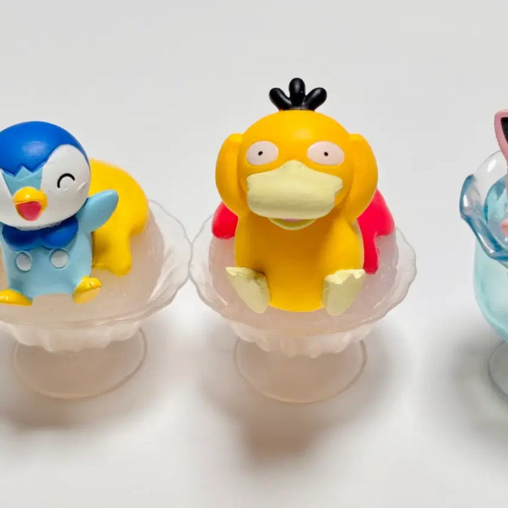 [BUNJANG] Pokemon Yammy Sweets Gachapon Figures Set (Jigglypuff, Psyduck, Piplup) / 포켓몬 야미스위트 푸린 고라파덕 펭도리 가챠 피규어 일괄