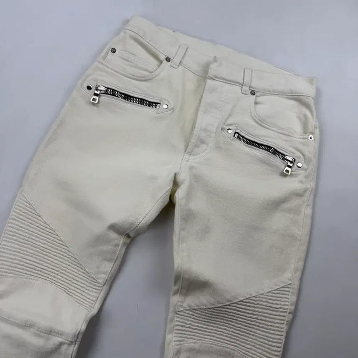 [BUNJANG] Balmain Embroidered &amp; Leather Patch White Biker Jeans / 발망 자수&amp;가죽패치 화이트 바이커 진