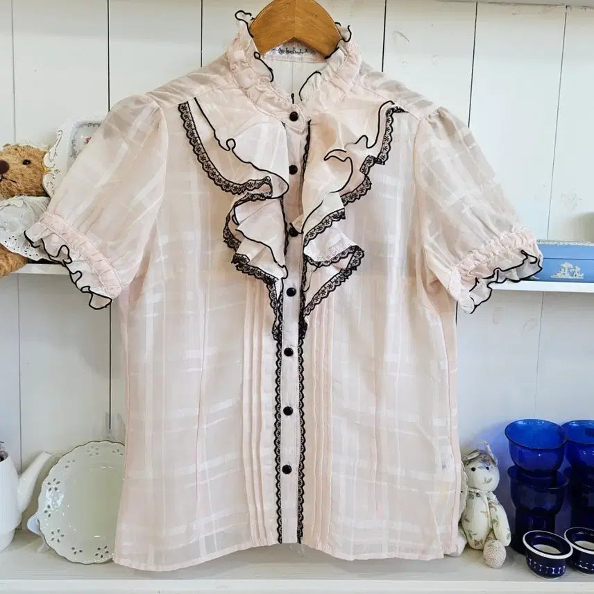 [BUNJANG] GALFIT Frill Lace Check Blouse / 프릴 레이스 체크 블라우스