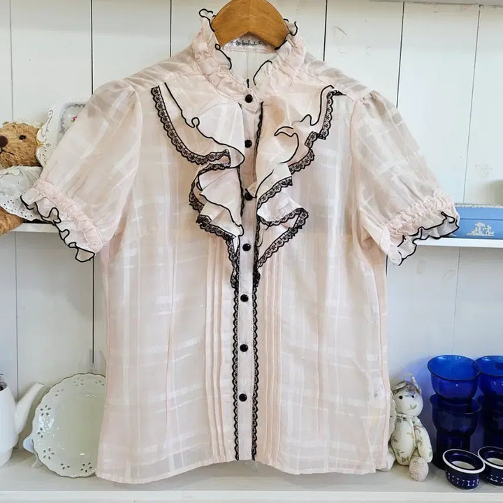 [BUNJANG] GALFIT Frill Lace Check Blouse / 프릴 레이스 체크 블라우스
