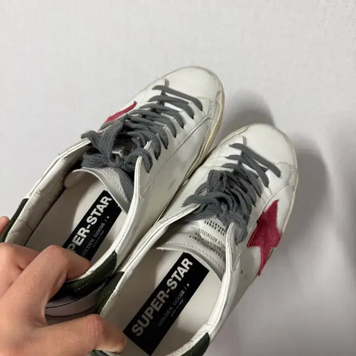 [BUNJANG] Golden Goose White Red Star Sneakers / 골든구스 화이트 레드스타 스니커즈