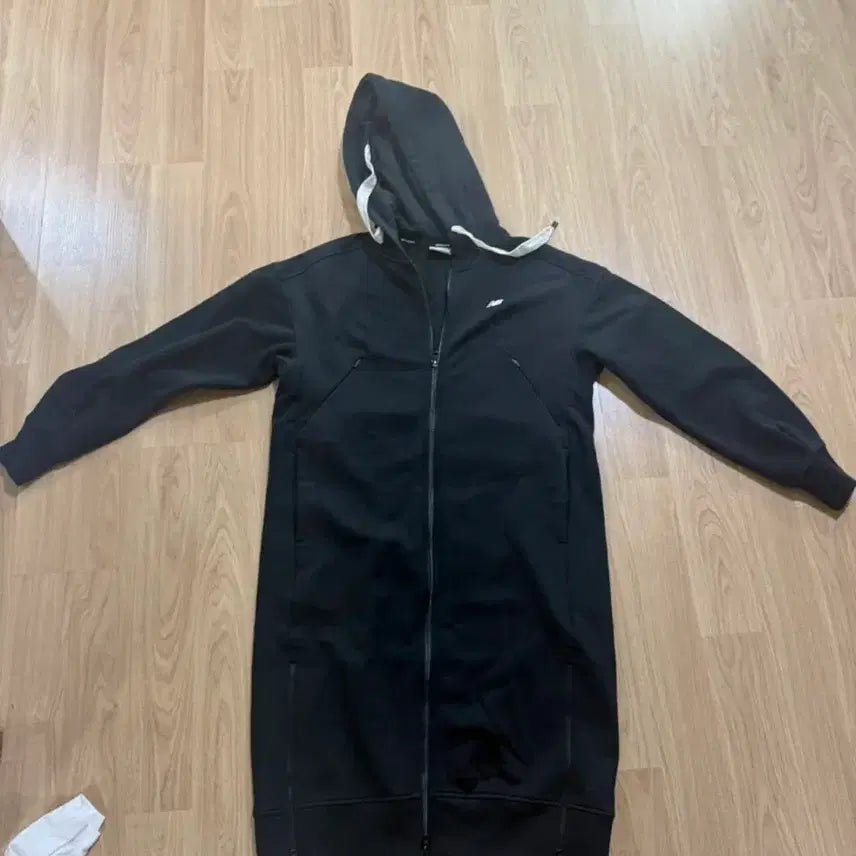 [BUNJANG] New Balance Black Long Hooded Zip-Up Jacket / 뉴발란스 블랙 롱 후드집업