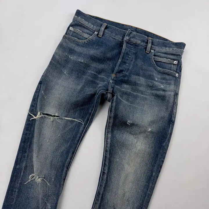 [BUNJANG] Balmain Distressed Skinny Jeans / 발망 디스트레스드 데미지 스키니 진