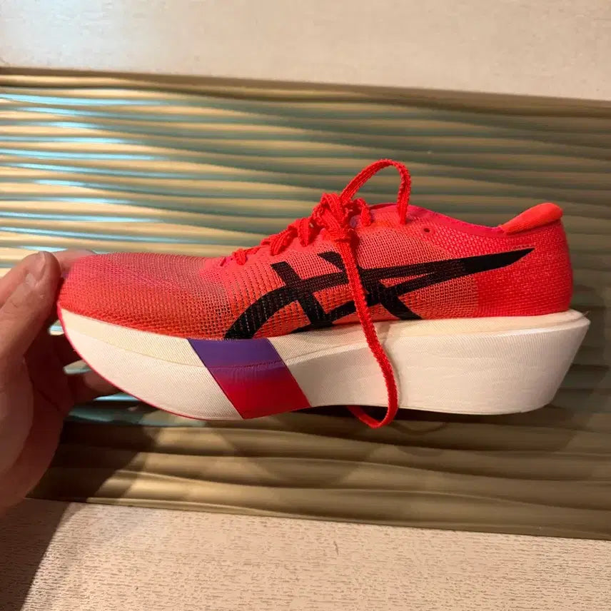 [BUNJANG] Asics Metaspeed Sky Tokyo Running Shoes / 아식스 메타스피드 스카이 도쿄 275