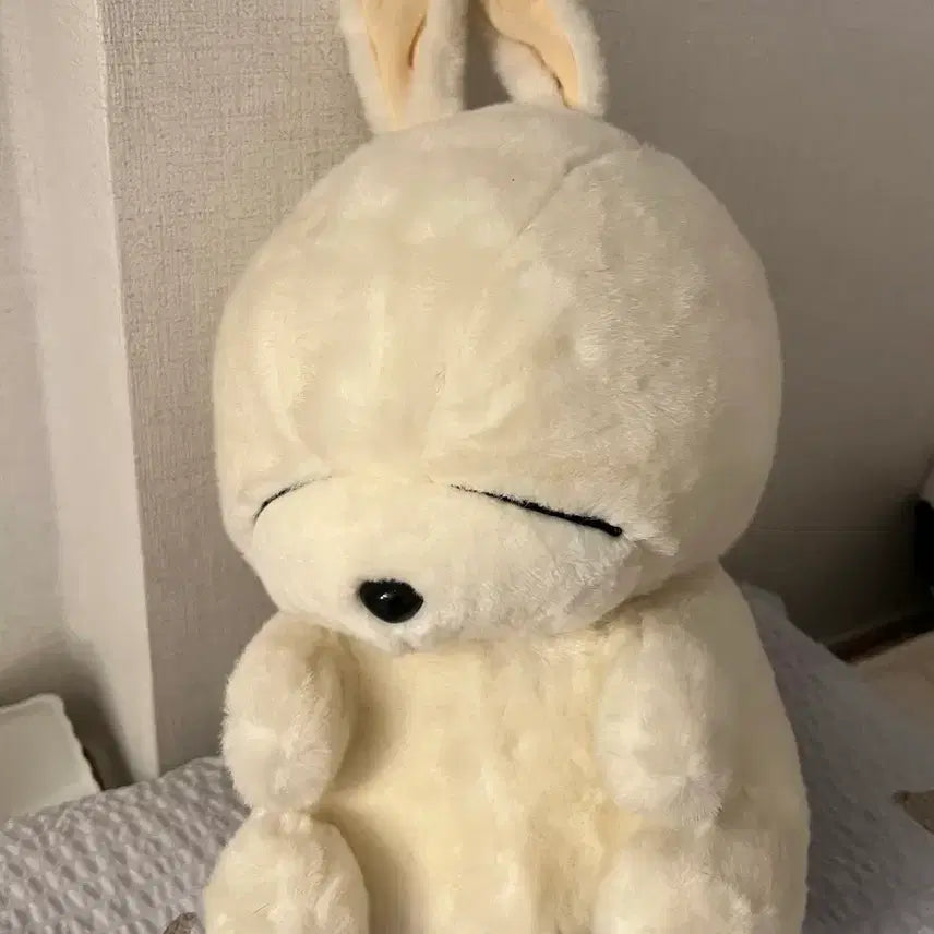 [BUNJANG] Rare 2000s Marshmallow Rabbit Medium Plush Doll / 희귀매물! 고전 2000년대 마시마로 중형 인형 엽기토끼