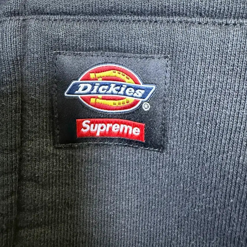 [BUNJANG] Supreme Dickies 24FW Hooded Zip-Up Black XL / XL 24FW 슈프림 디키즈 후드집업 블랙