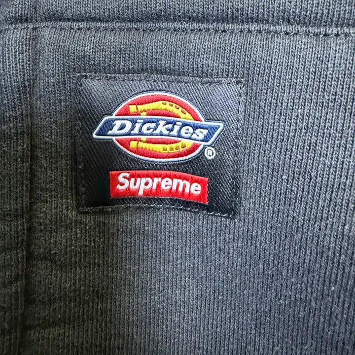 [BUNJANG] Supreme Dickies 24FW Hooded Zip-Up Black XL / XL 24FW 슈프림 디키즈 후드집업 블랙