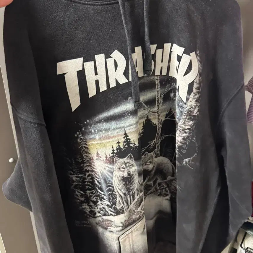 [BUNJANG] Yang Hong Won Honggingi Hoodie Treacher Wolf / 양홍원 홍깅이 후드티 트레셔 울프